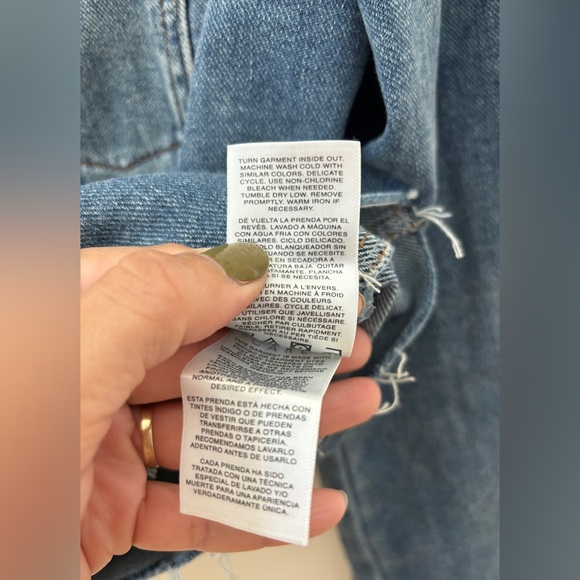 Kensie Denim Jean Jacket Women's M Medium Wash Raw Hem 100% Cotton - Picture 8 of 8